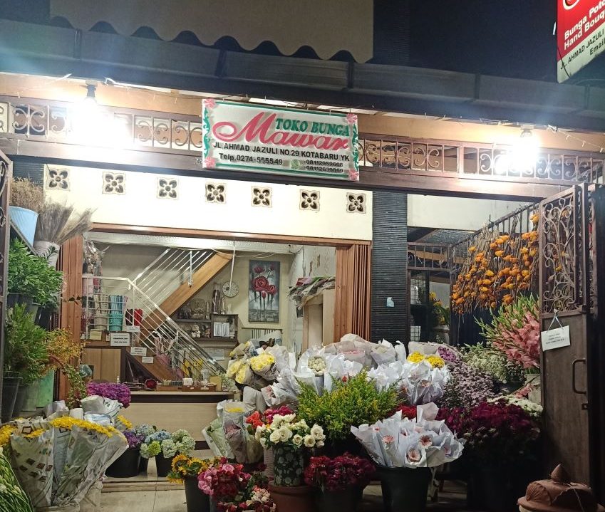 Mawar Florist Yogyakarta - Toko Bunga Kosmetik di Jogja - C