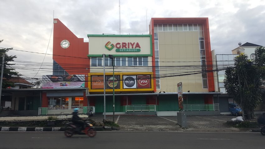 Toserba Griya Setiabudi - Supermarket di Bandung